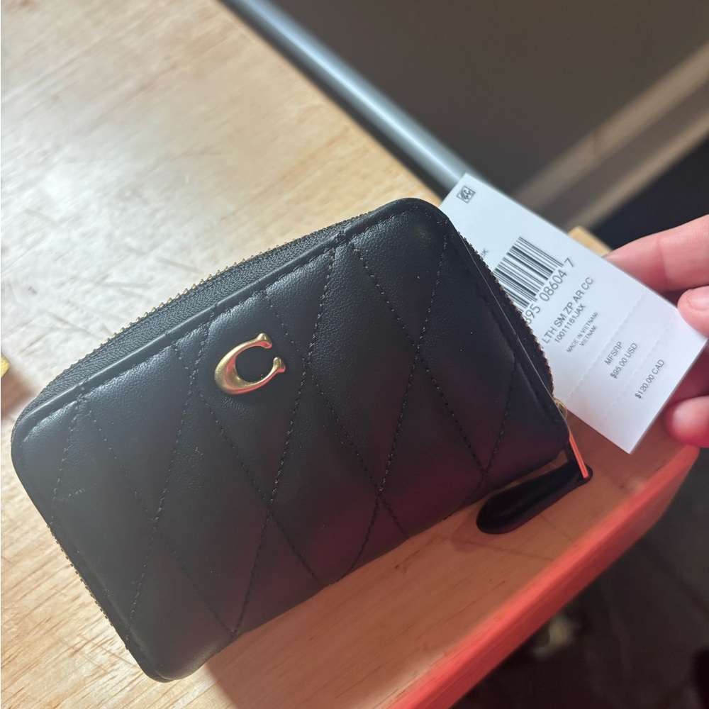 NWT Coach Small Quilted Zip Wallet